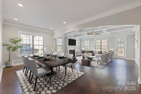 704 Kenway Loop