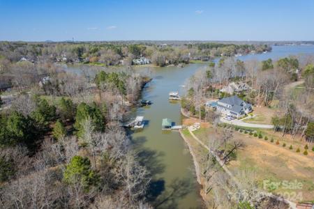 4143 River Oaks Road