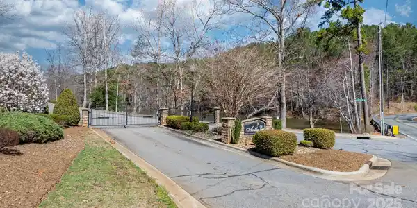 5993 Red Berry Court