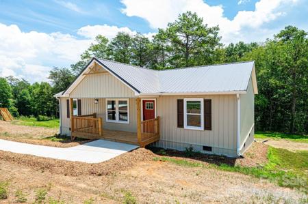 2033 Bailey Drive