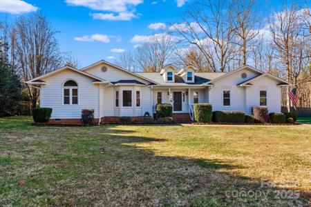 111 Catalina Place Drive