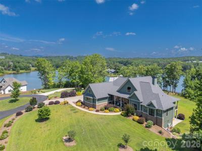 398 Mapleton Lane