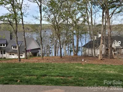 178 Kingfisher Court