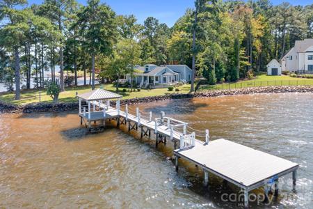 8293 Luckey Point Road