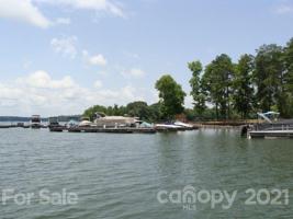 1413 Reflection Pointe