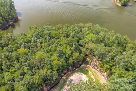 907 Osprey Bluff Court