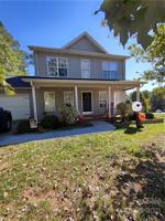 6409 Lake Breeze