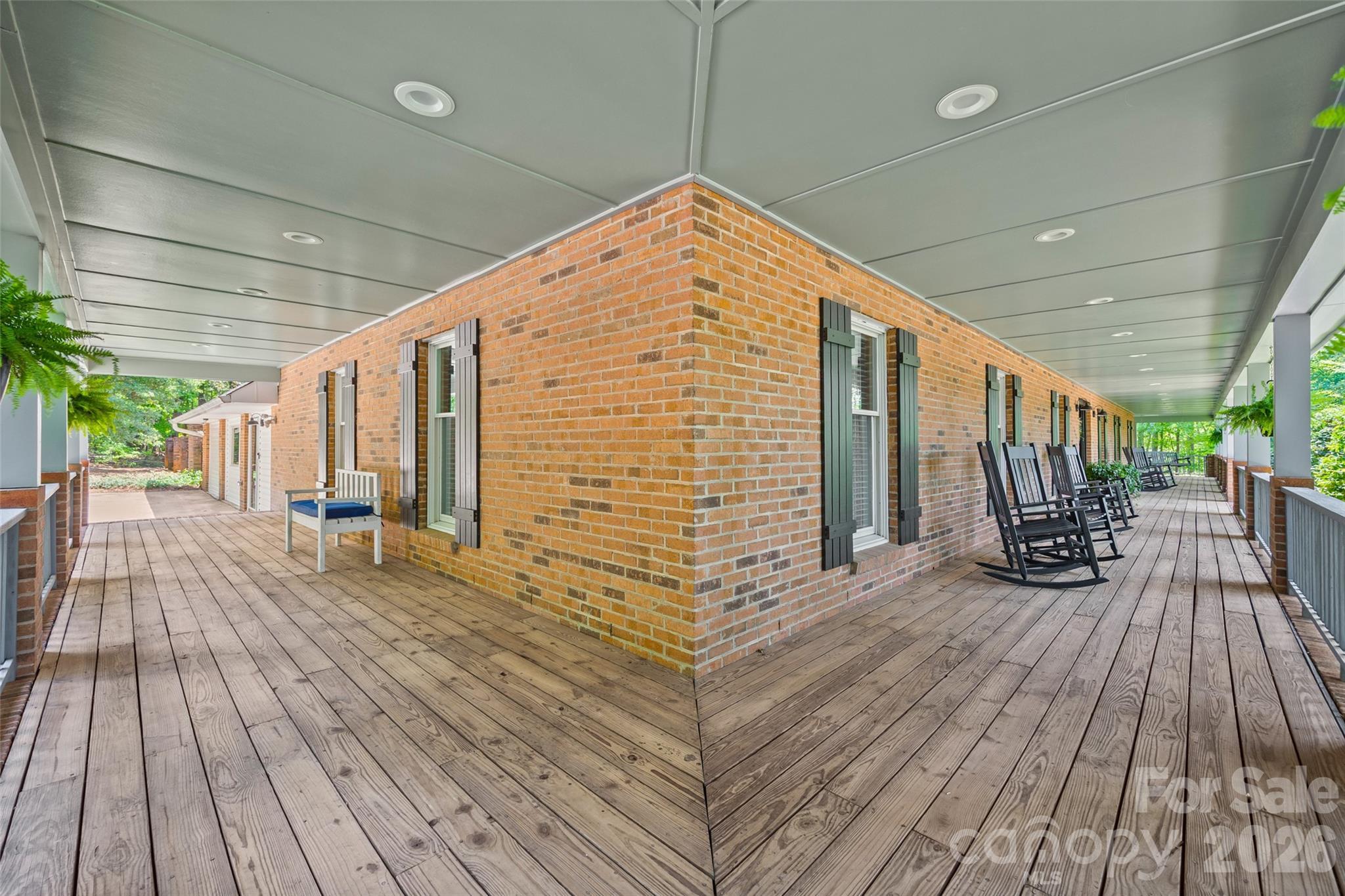 Image 4 Image 4