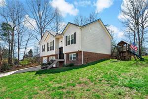 2691 Laurel Pointe