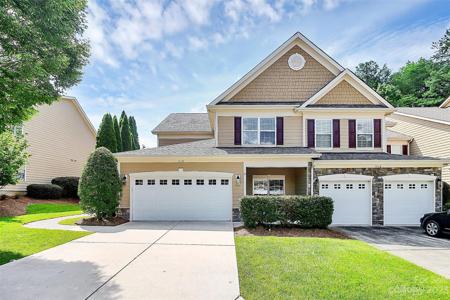 713 Deerbrook