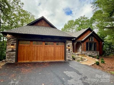 5039 Connestee Trail