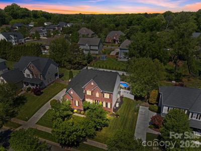 6727 Heritage Orchard Way