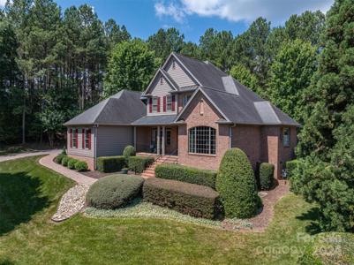 3216 Lake Pointe Drive