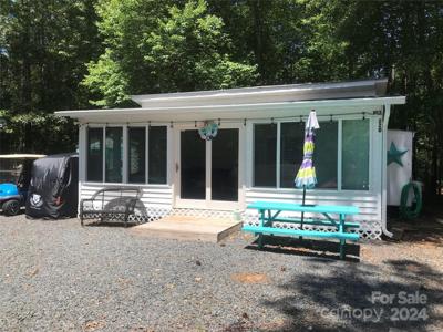 220 Roberts Ridge Road