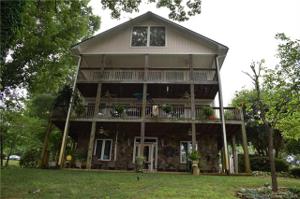 148 N Shoreline Drive