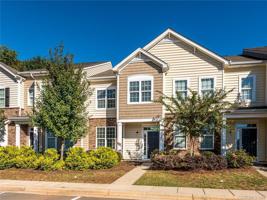 112 Prairie View Court