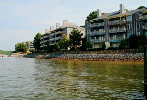 7332 Lakefront Drive
