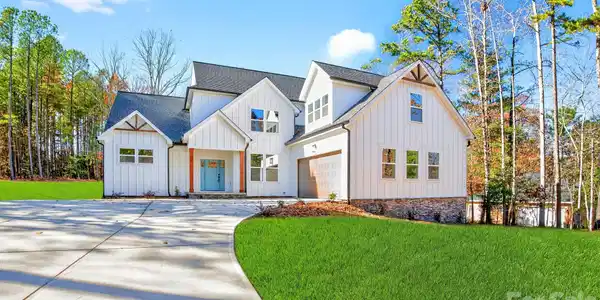 51 Windsor Drive