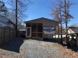109 Cherokee Trail