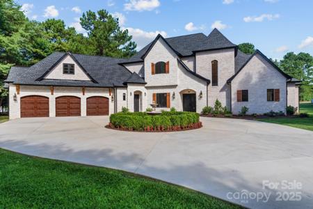 152 Forum Drive
