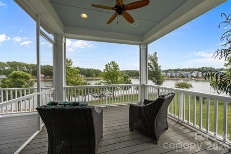 122 Sisters Cove Court