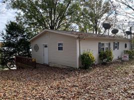 1712 Poor Boy Road