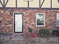 1335 12th Street Drive