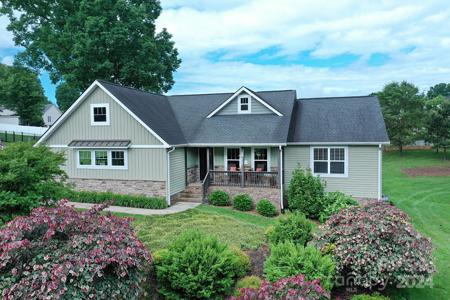 5383 Stonegate Farm Drive