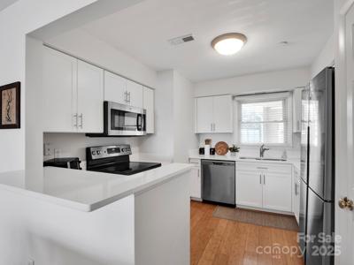 9808 Emerald Point Drive
