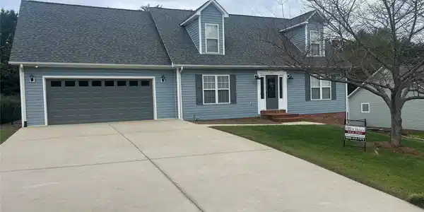5364 Stonegate Farm Drive