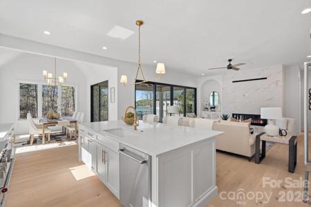 157 Ross Road