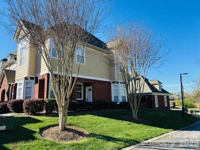 1001 Central Park Circle