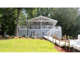 111 Scenic Drive 