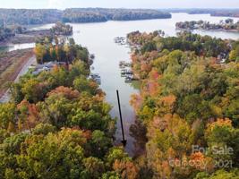 1505 Reflection Pointe