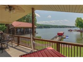 922 Pinehaven Drive
