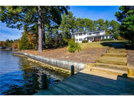 600 Springwood Drive 