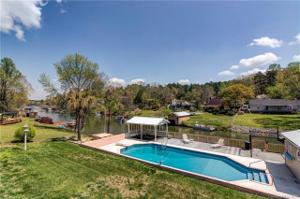 1506 Springpoint Road