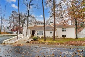 7005 Tega Cay