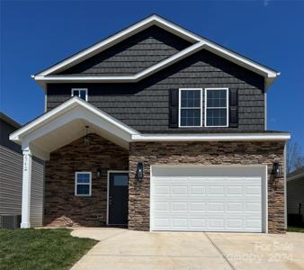 2546 Snow Creek Road NE