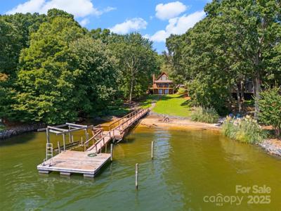 5580 Crepe Myrtle Road