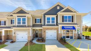 1077 Chicory Trace