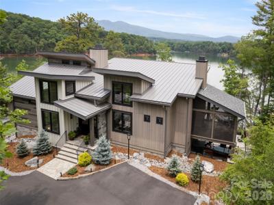 425 Dockside Drive