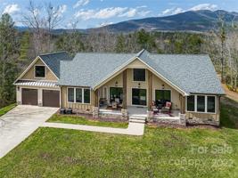 6521 Lake James
