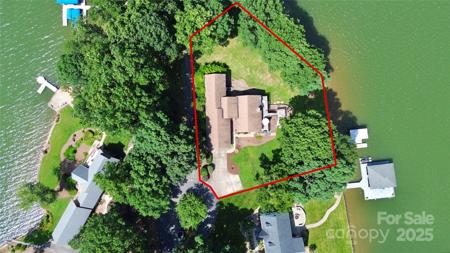 160 Quail Hollow Drive