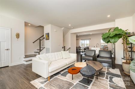 108 Helm Lane