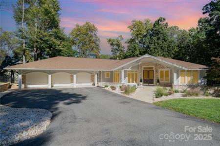 136 Lakeview Shores Loop