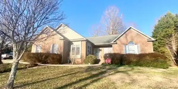 472 Windsor Drive