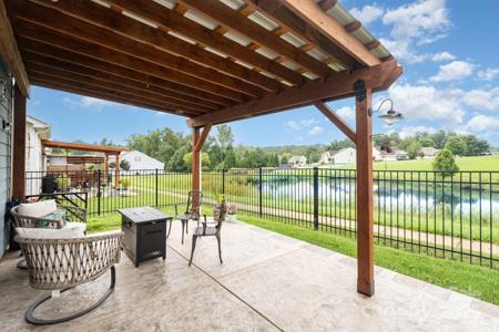 40117 Crooked Stick Drive