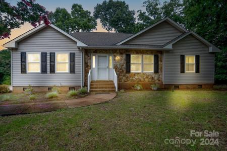 622 Acorn Acres Road