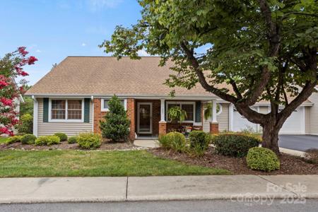 1007 Saddlebrook Drive